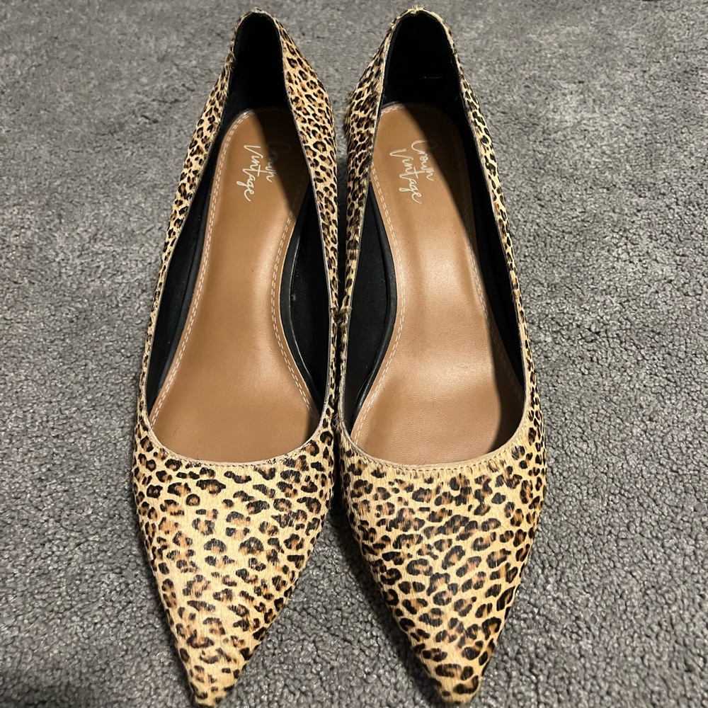 Crown Vintage Cheetah Pumps